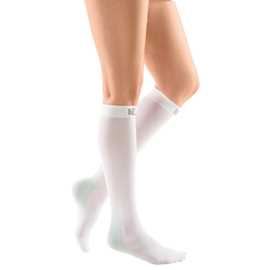 Thrombexin 18 Antiemboli knæstrømpe fra Medi